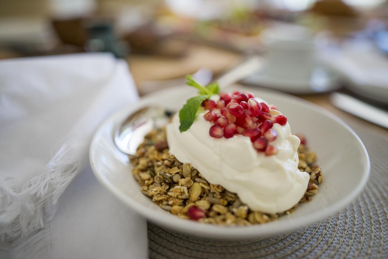 Bed & Breakfast 18 On Hillwood Cape Town